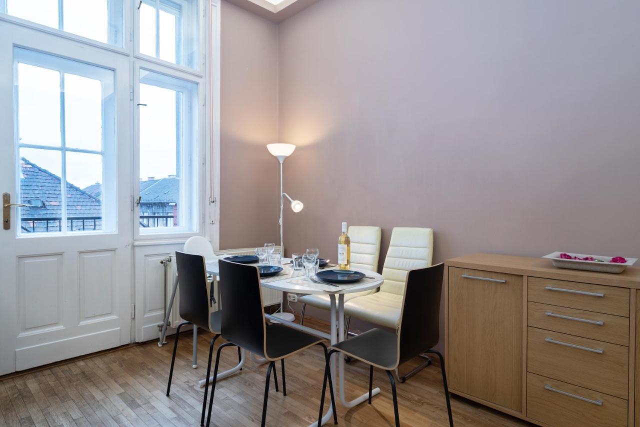 Kiraly Central Apartment With Free Parking And Ac Budapesta Exterior foto